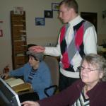 Кружок компьютерной грамотности для пожилых и инвалидов